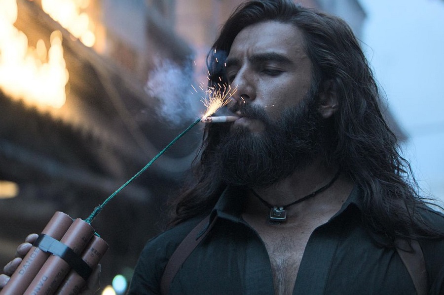 exclusive-ranveer-singhaditya-dhars-dhurandhar-day-17-advance-booking-turns-phenomenal-240-lakh-tickets-sold-across-national-chains-37-cr-nett-in-sight