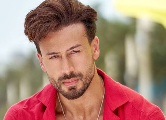 tiger-shroffs-upcoming-movie-gets-a-powerful-title-vajra