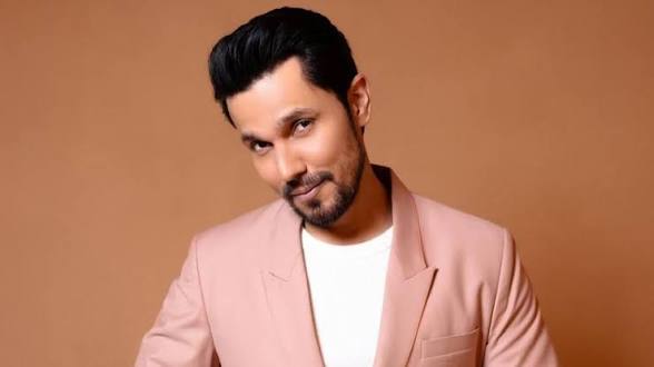 Randeep Hooda Out of Vishal Bhardwajâ€™s Next, Avinash Tiwary Steps In Opposite Shahid Kapoor