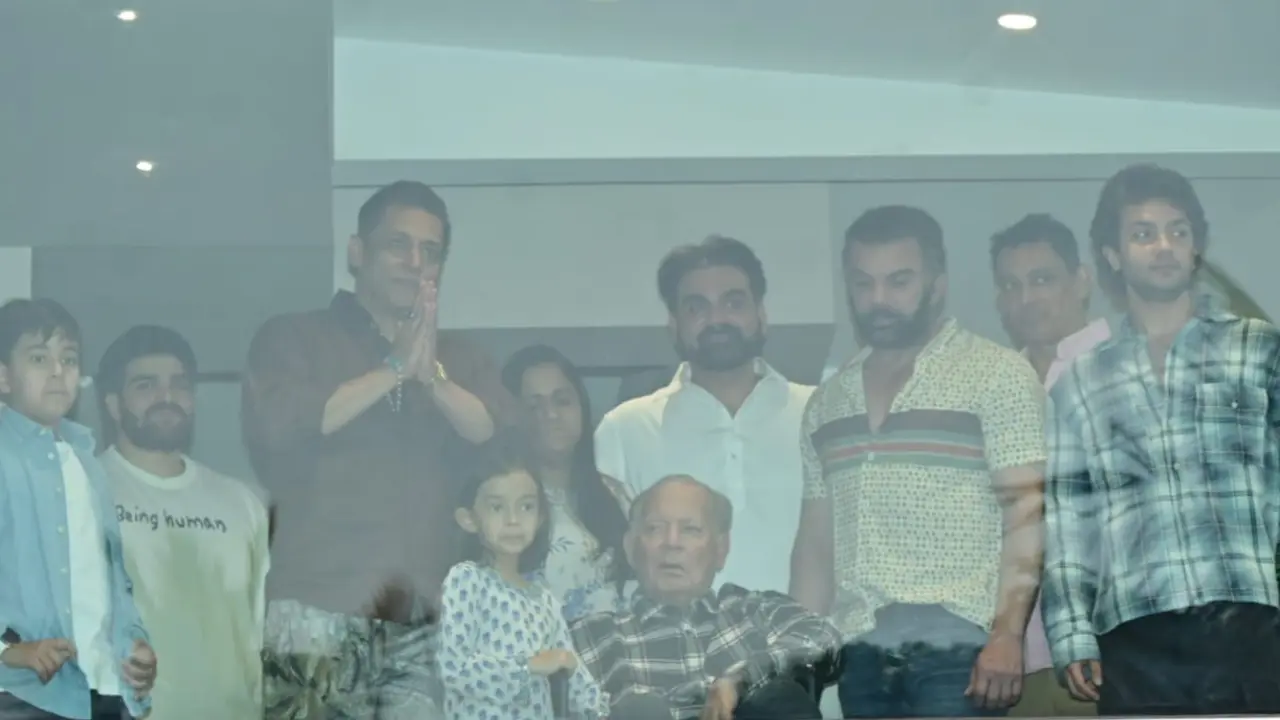 salim-khan-makes-first-public-appearance-after-hospitalisation-on-eid-salman-khan-says-dad-is-back-home